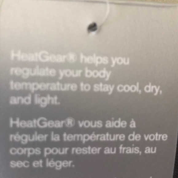 NWT |  Under Armour Loose Training Top - Picture 4 of 8